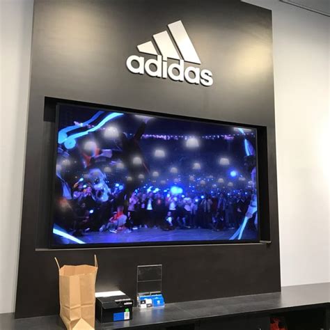 cabazon adidas outlet store.